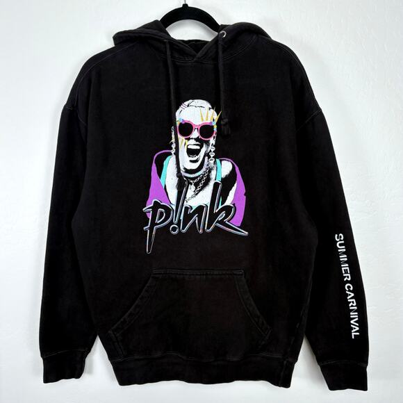 P!NK Summer Carnival 2023 Tour Hoodie Size Medium Pullover Pink Singer Concert - Picture 1 of 14